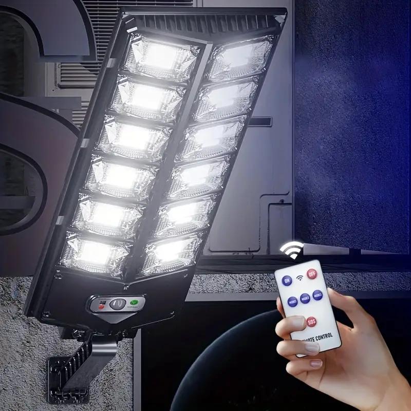 1x Ultra-Bright LED Solar Outdoor Streetlight Daylight Mode Garden Lighting