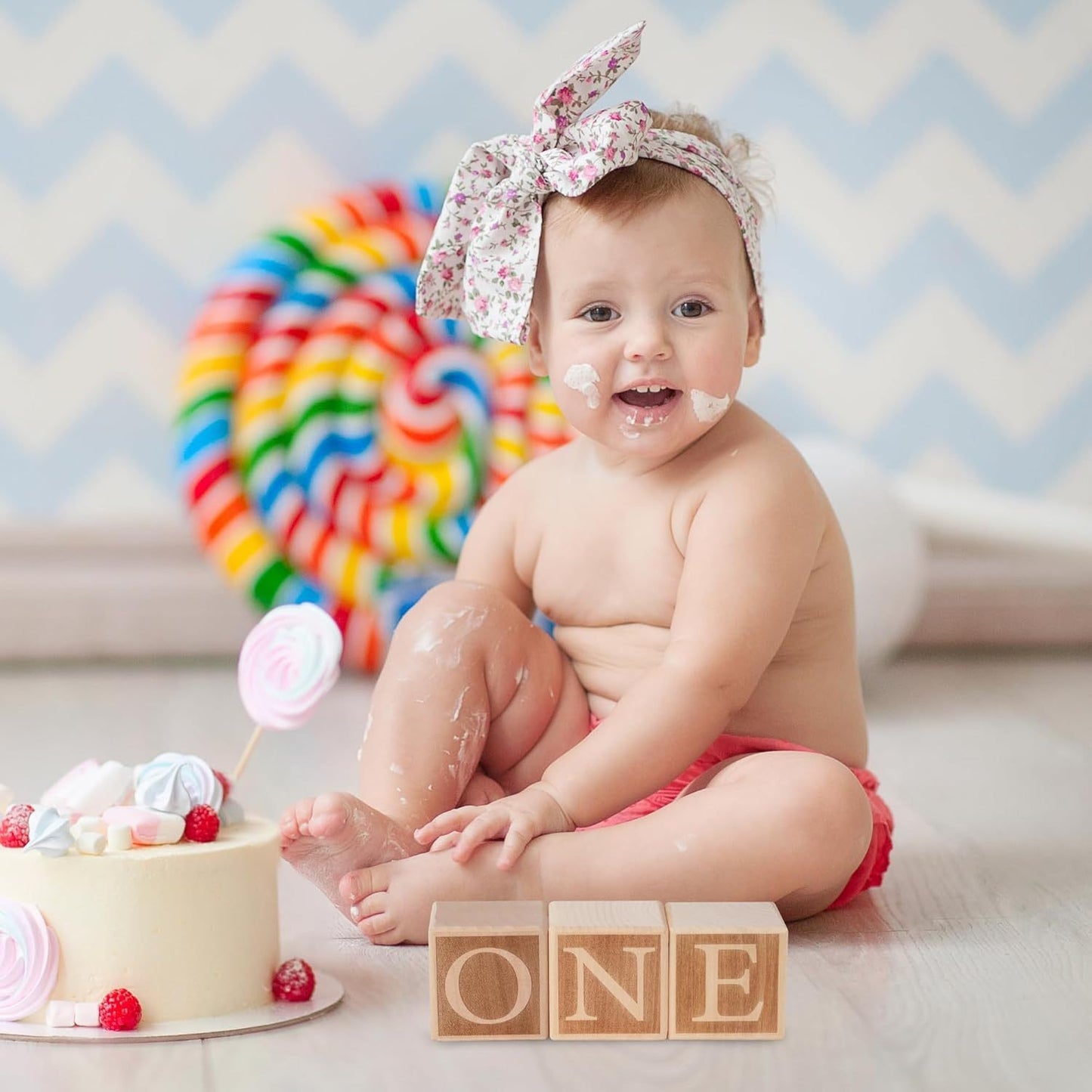 Lettres "ONE" en Bois - Accessoires Photo 1er Anniversaire