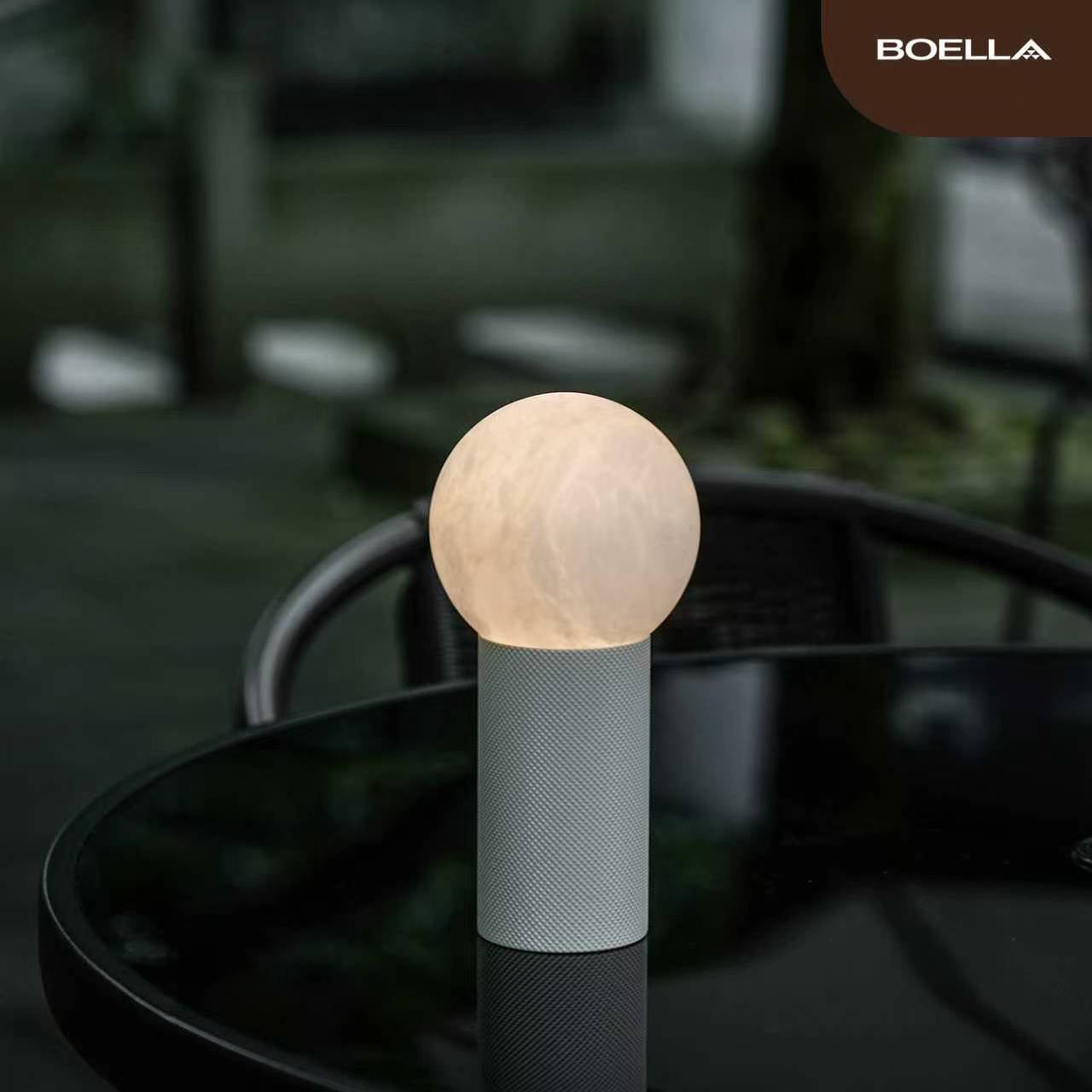 Lampe en marbre naturel espagnol
