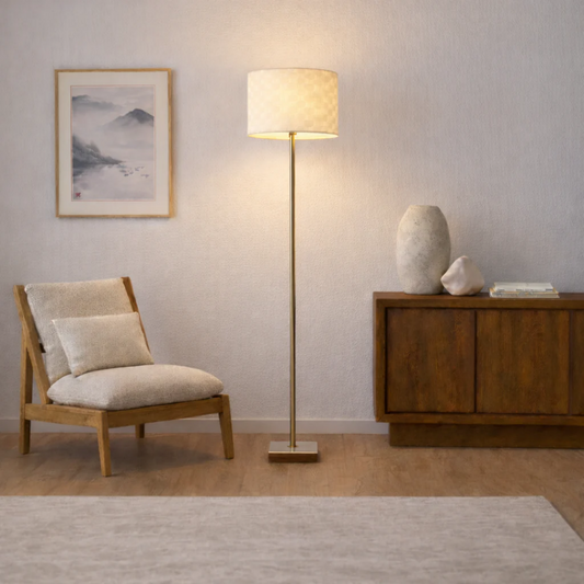 Lampadaire minimaliste Viora à base en marbre, abat-jour neutre, marron foncé et blanc, 110V
