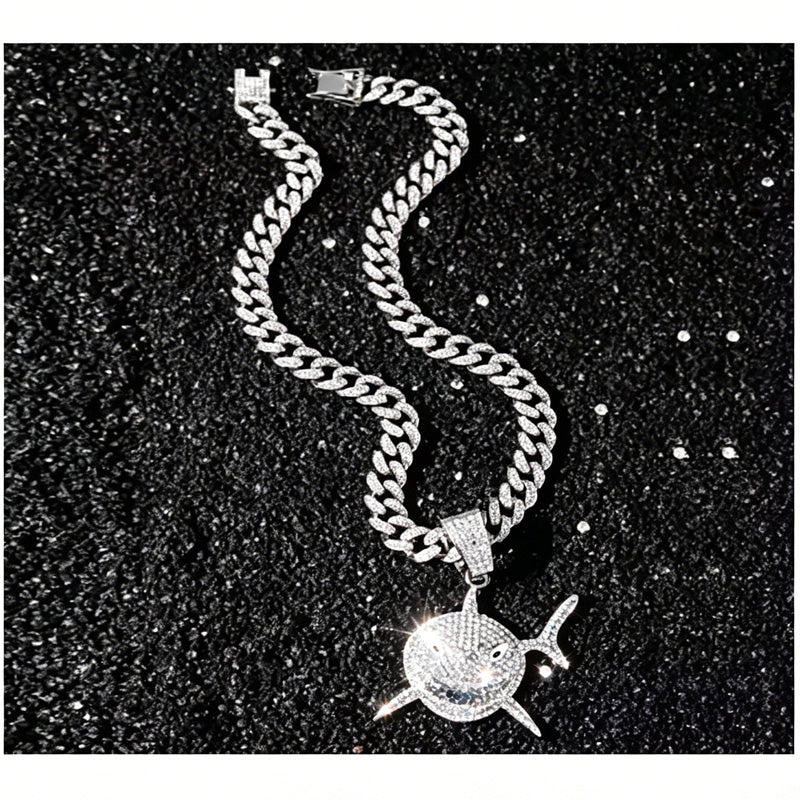 Collier Pendentif Football Strass Plaqué Or - Charm Requin