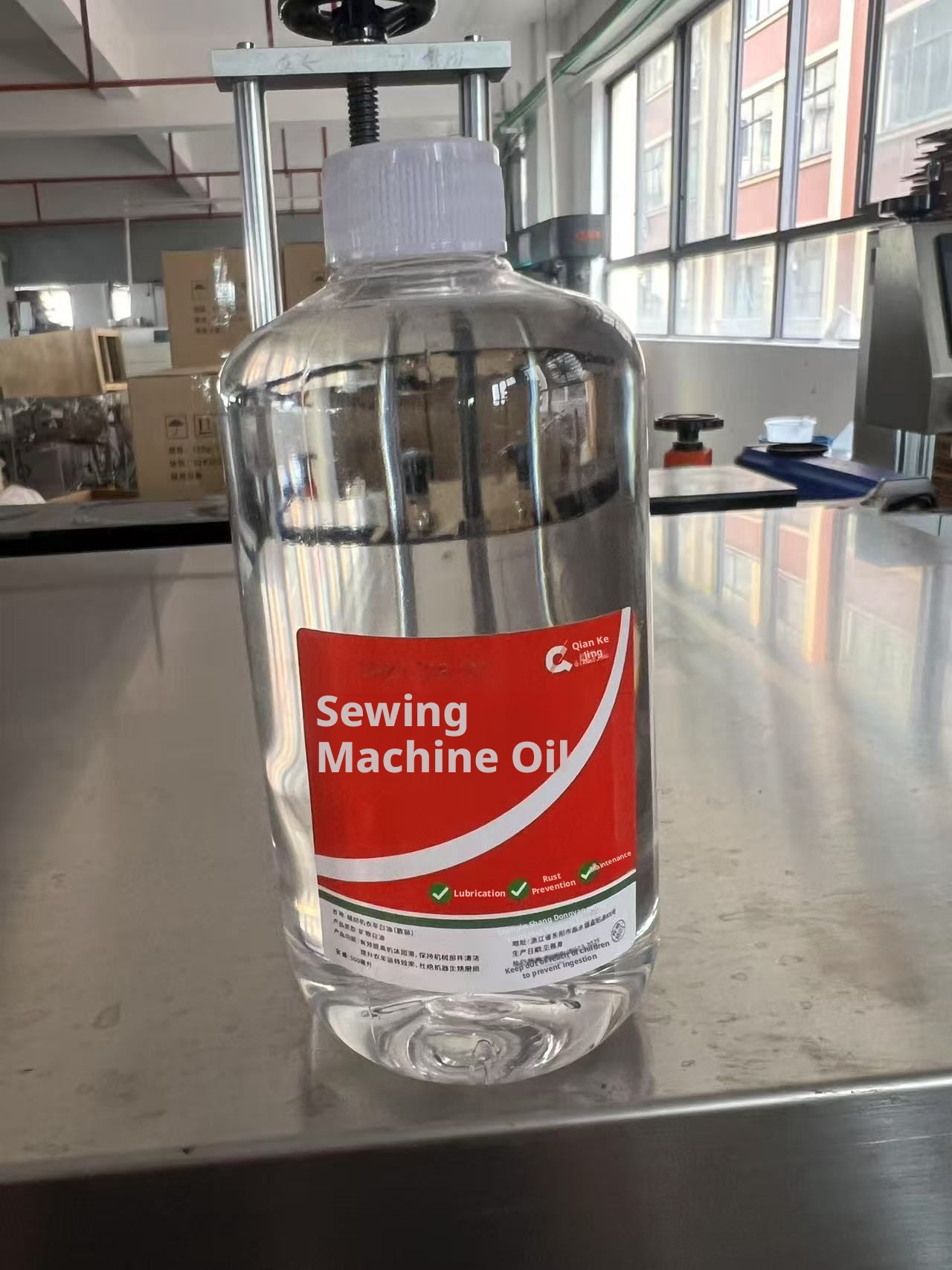 Sewing machine oil-lubrication, rust prevention and maintenance-500ml-1 bottle