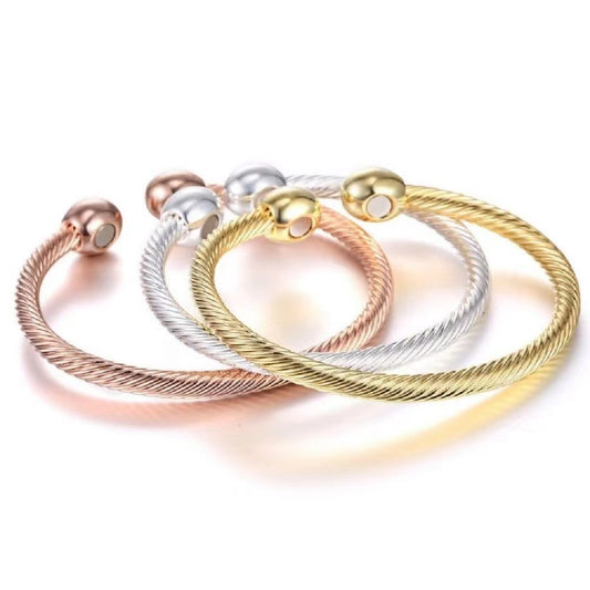 Open Magnet Couple Adjustable Thread Wristband