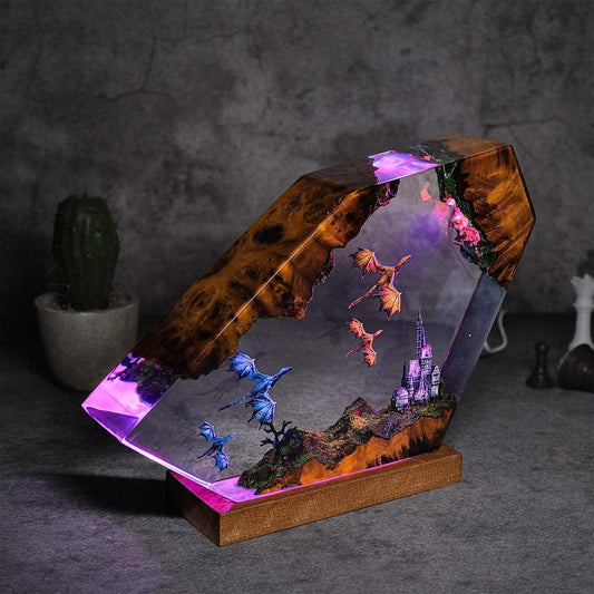 Lampe artisanale en résine dragon et château