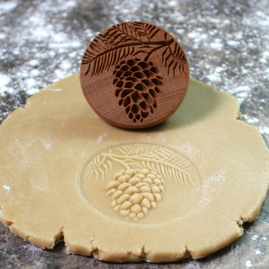 Crispy Cake Mold Raspberry Carving Gingerbread