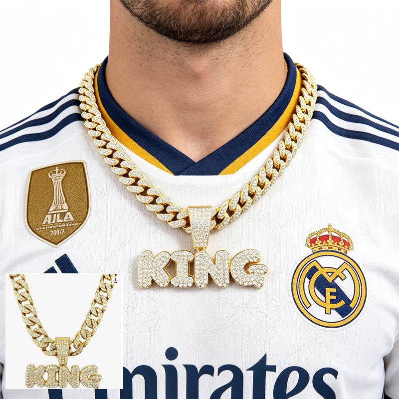 Collier Pendentif Football Diamanté - Couronne Roi