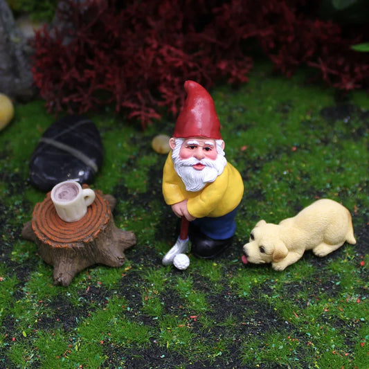 4pcs/Set Funny Mini Gnomes Playing Golf Dog Resin Dwarfs Sport Statue Cute DIY For Desk Bonsai Decoration Ornament Dropshipping