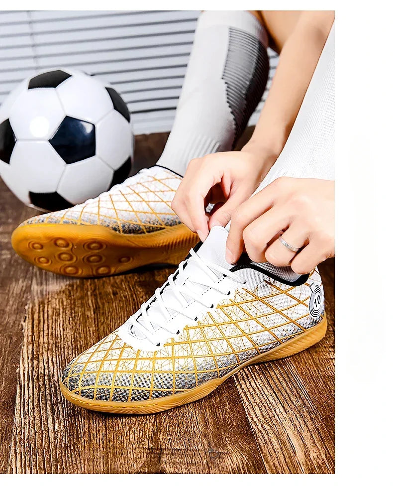 Football Boots Men Breathable Comfortable Indoor Long Spikes Outdoor Comfortable Soccer Shoes Ultralight Lightweight Top Quality