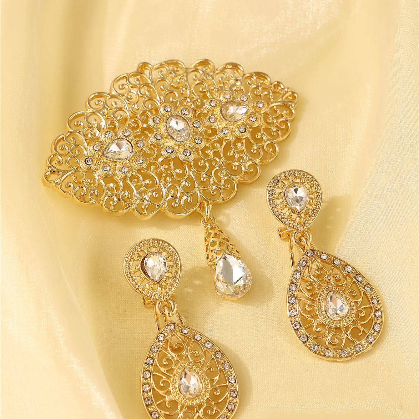 Moroccan ladies' fashion brooch earring set, Bohemian style, bridal banquet accessories, festival clothing ornaments.