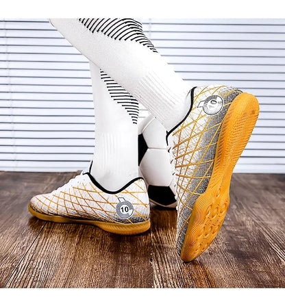 Football Boots Men Breathable Comfortable Indoor Long Spikes Outdoor Comfortable Soccer Shoes Ultralight Lightweight Top Quality
