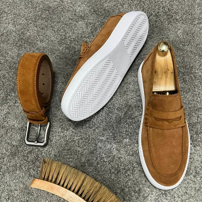 New Brown Sneakers Men Black Slip-On Solid Sport Shoes Men's Vulcanize Shoes for Men with  Size 38-46 Men Shoes