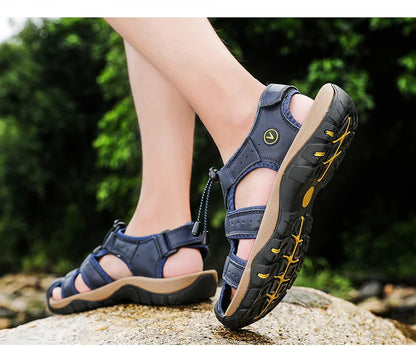 Men Leather Sandals Summer Classic Men's Outdoor Sandals Soft Comfortable Beach Sandals Slippers Men Shoes Large Size 38-48