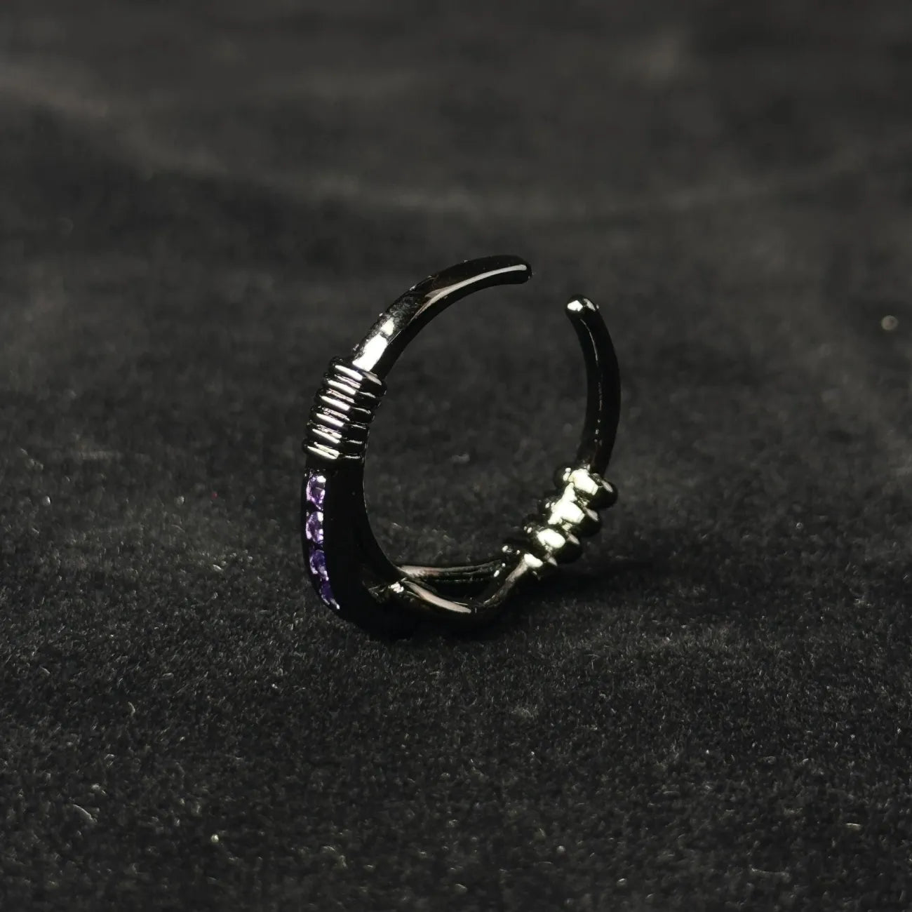 Bague Ouverte Cristal Violet Nouée Noire - Style Dark Tendance
