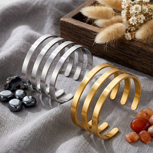 Lot de 7 Bracelets Joncs Empilables Plaqué Or 18K